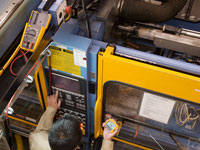 Fluke 233 Զ����ʾ���ֶ��ñ�